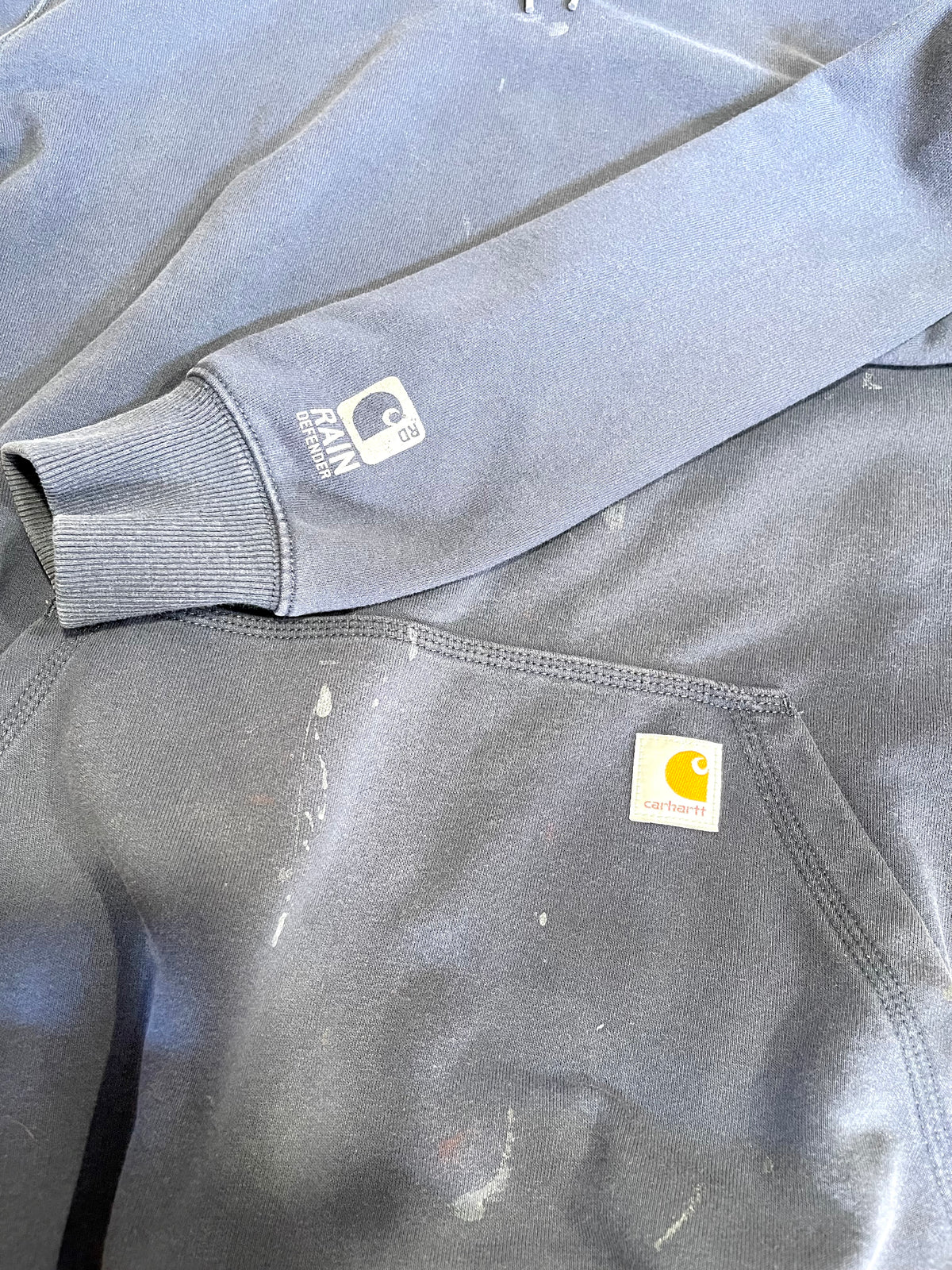 【2000s Carhartt】RAIN DEFENDERのペンキダメージパーカー