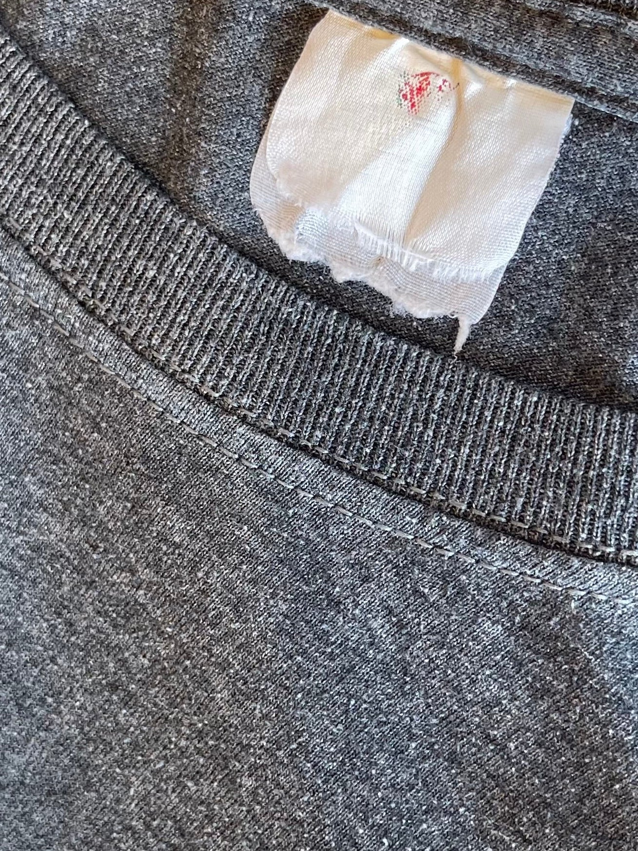 【FRUIT OF THE LOOM】カレッジ風Tシャツ