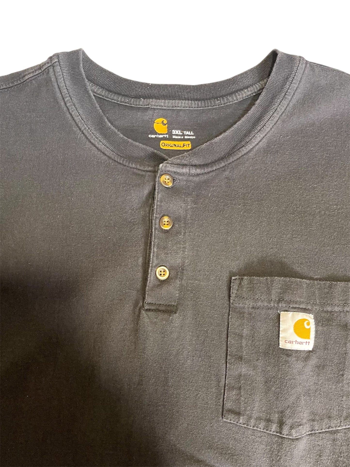 【carhartt】（3XL）黒のヘンリーネックTシャツ