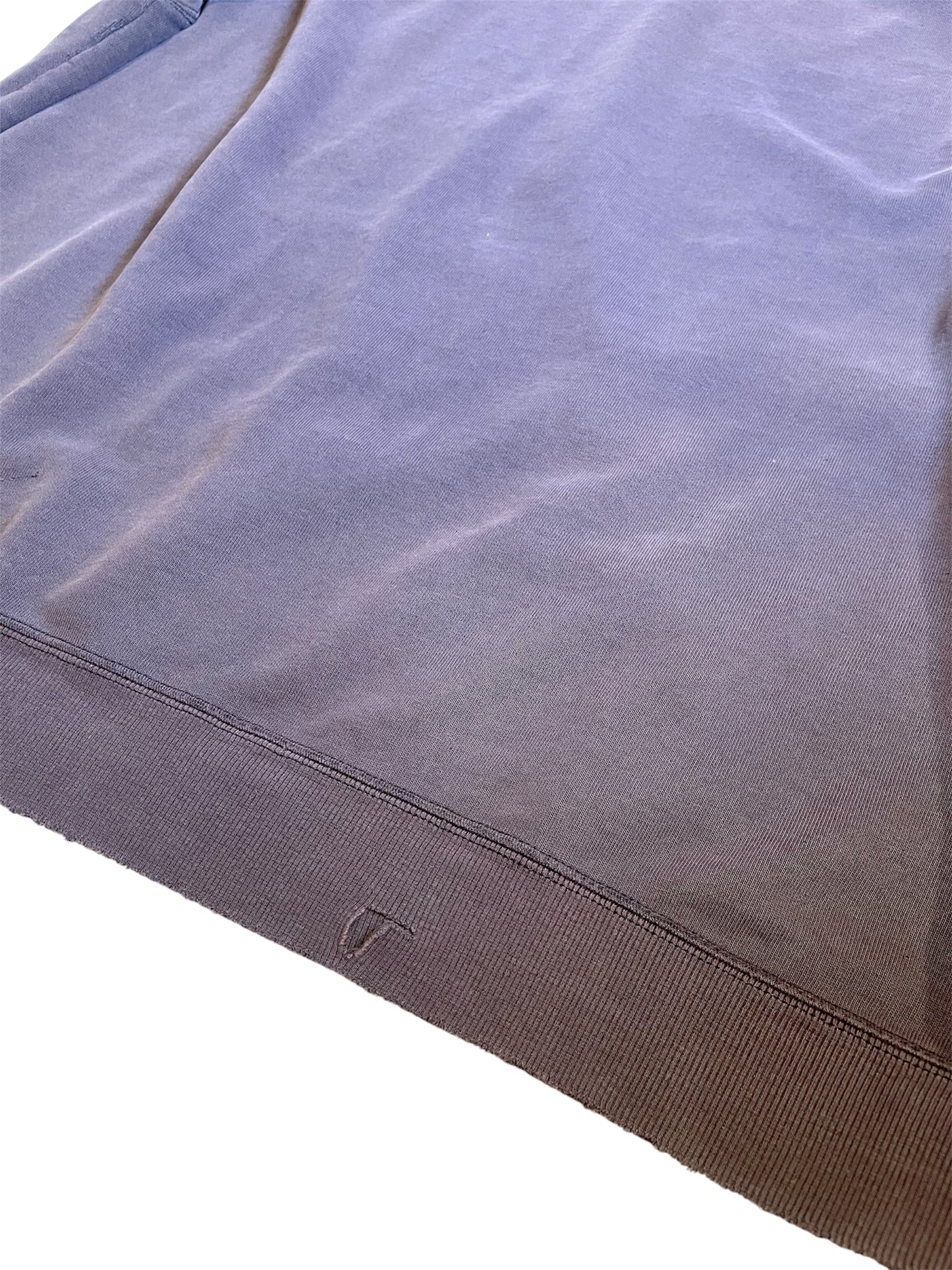 【carhartt】（3XL）（刺繡ロゴ）クラッシュボロのクルーネックスウェット