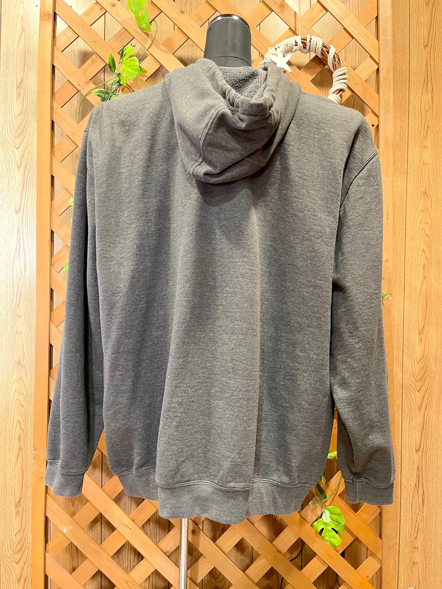 【carhartt】（2XL）ダークグレーのプルオーバーパーカー