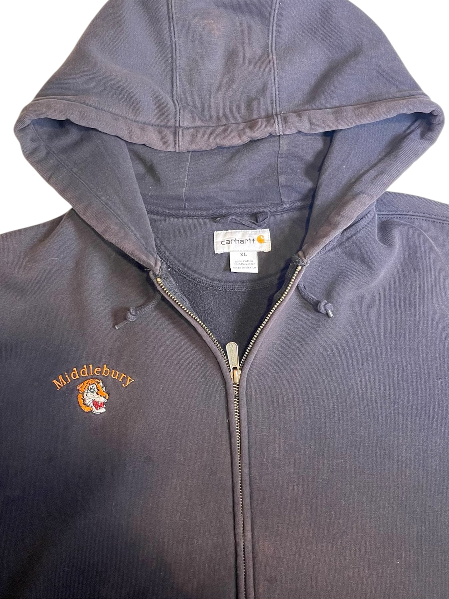 【carhartt】（刺繍ロゴ）ミドルベリータイガーのフルジップパーカー