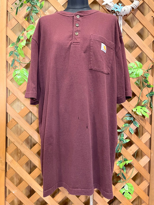 【carhartt】バーガンディのヘンリーネックTシャツ