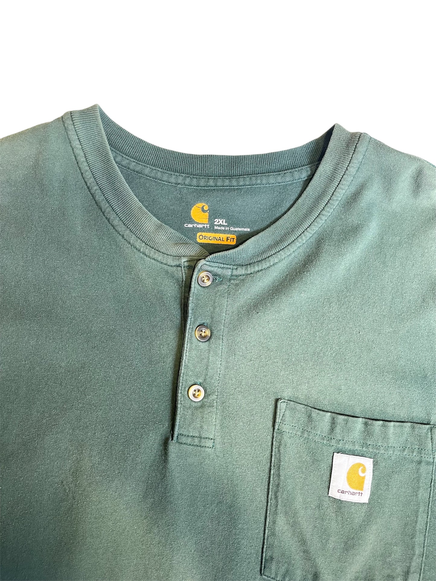 【carhartt】（2XL）グリーン系のヘンリーネックTシャツ