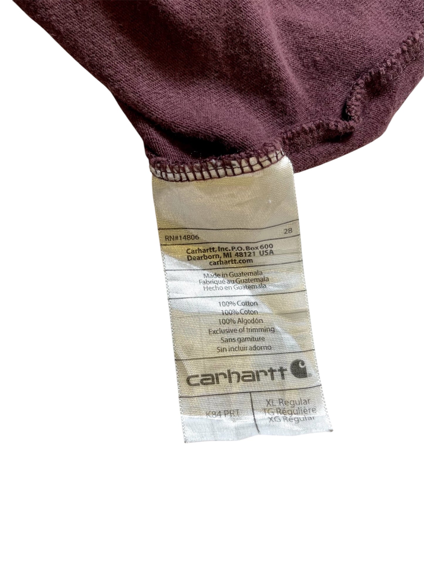 【carhartt】バーガンディのヘンリーネックTシャツ
