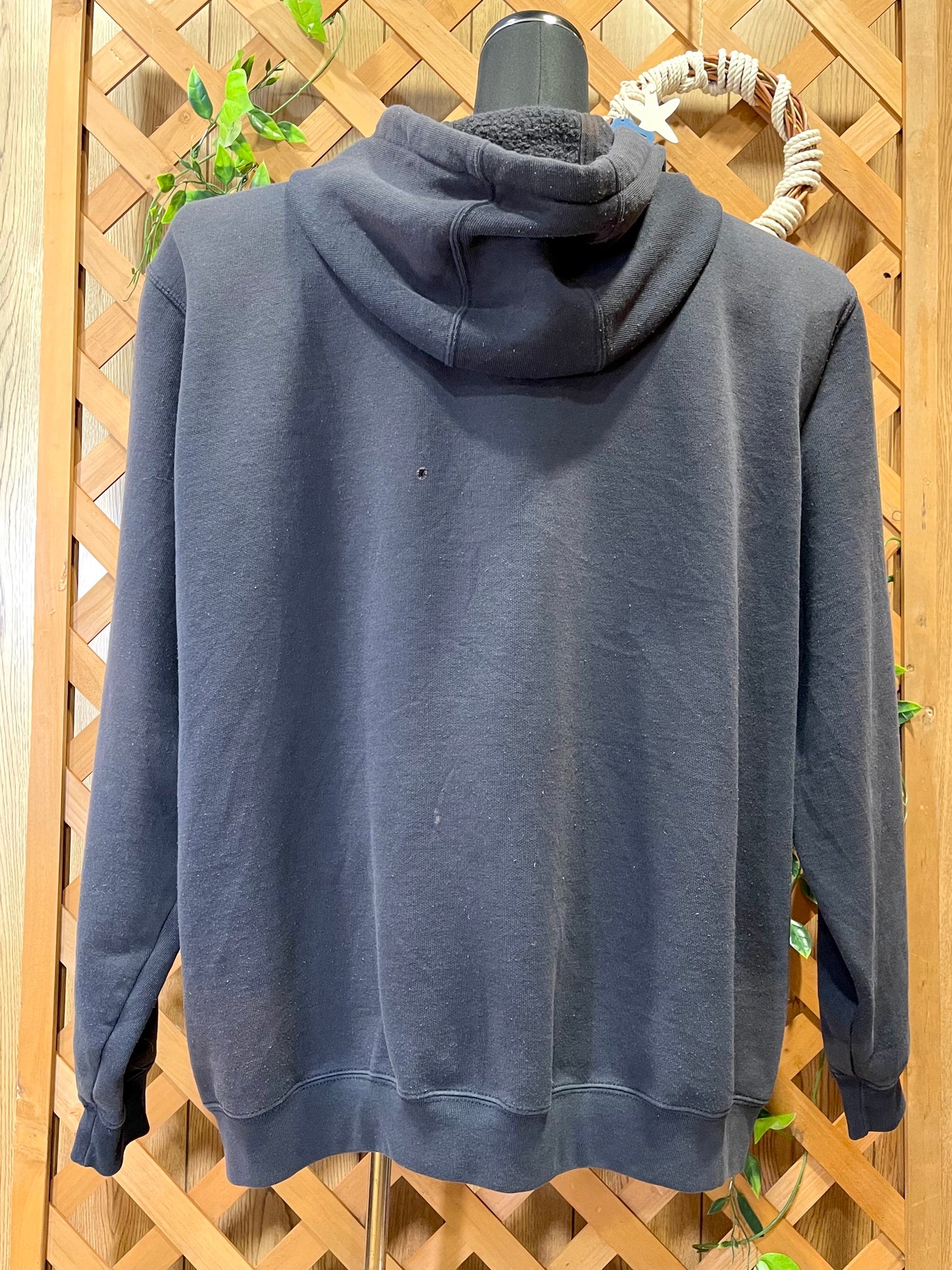 【carhartt】（2XL）ダークネイビーのフルジップパーカー