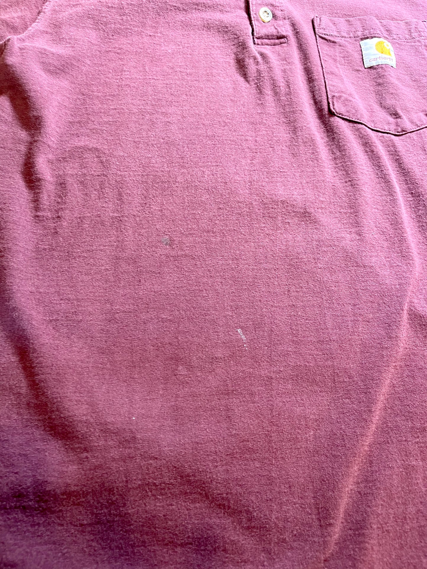 【carhartt】バーガンディのヘンリーネックTシャツ