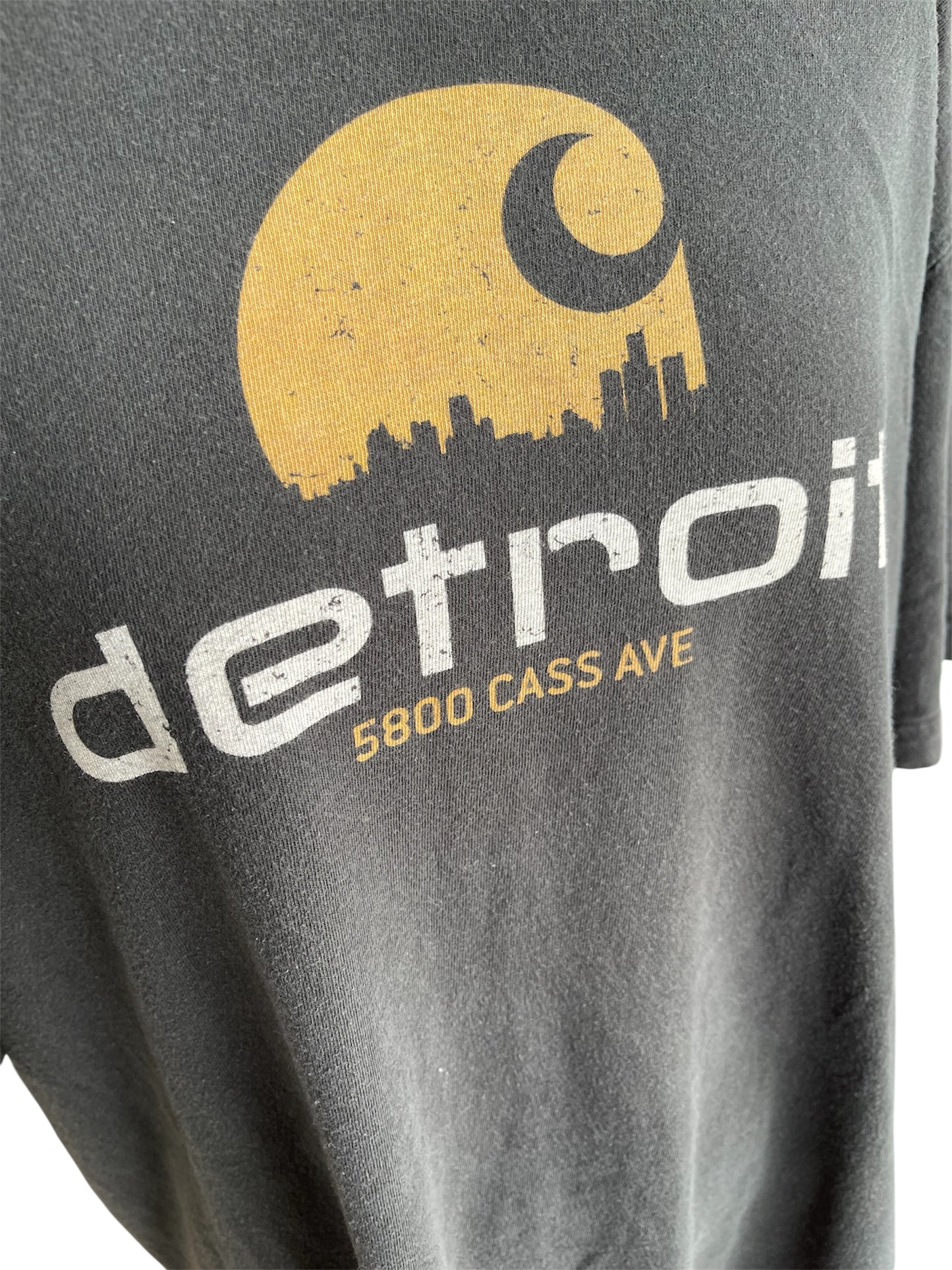 【carhartt】デトロイト旗艦店Tシャツ